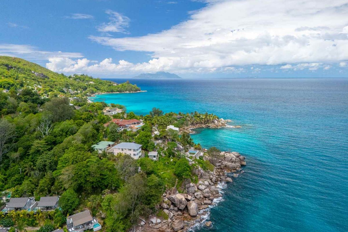 Newly built villa in prime ocean facing position - Photo 5