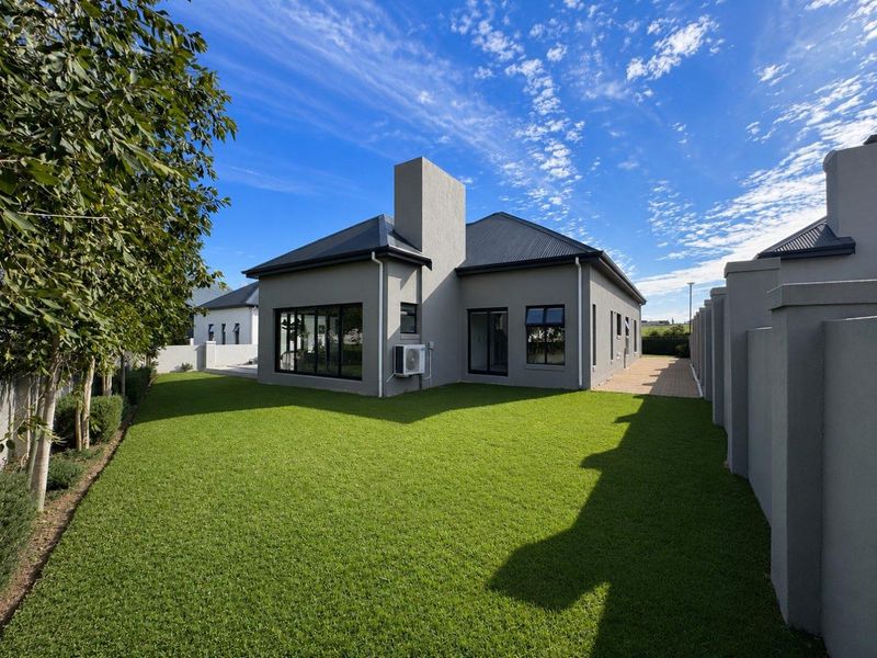 3 Bedroom House To Rent in Klein Parys - Photo 2