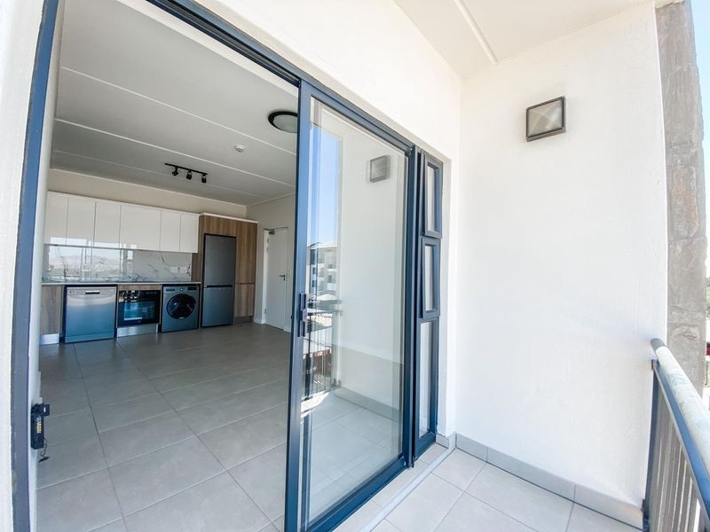 1 Bedroom Apartment in Fynbos Estate - Photo 8