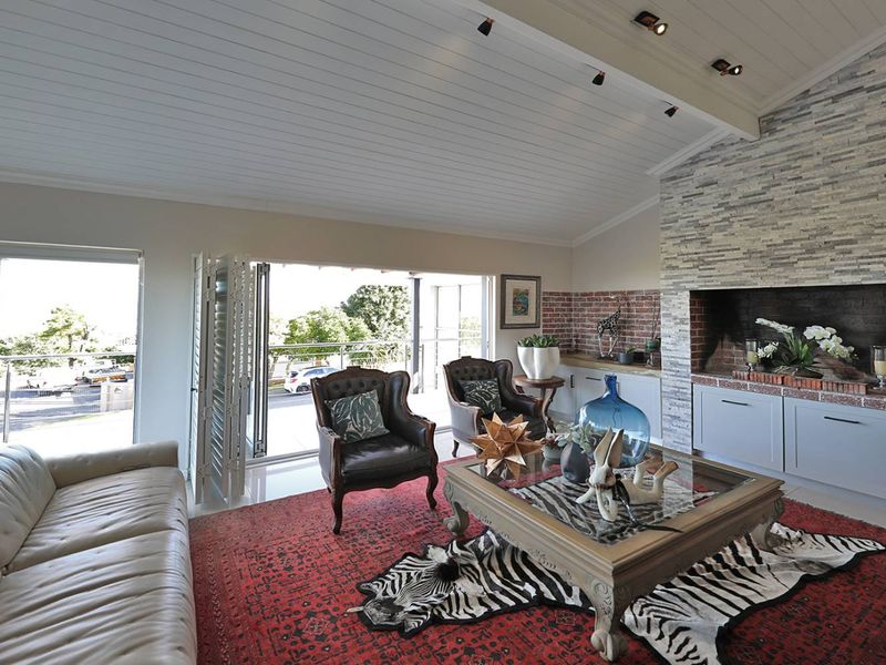 Modern Luxury with Panoramic Views in Loevenstein. - Photo 10