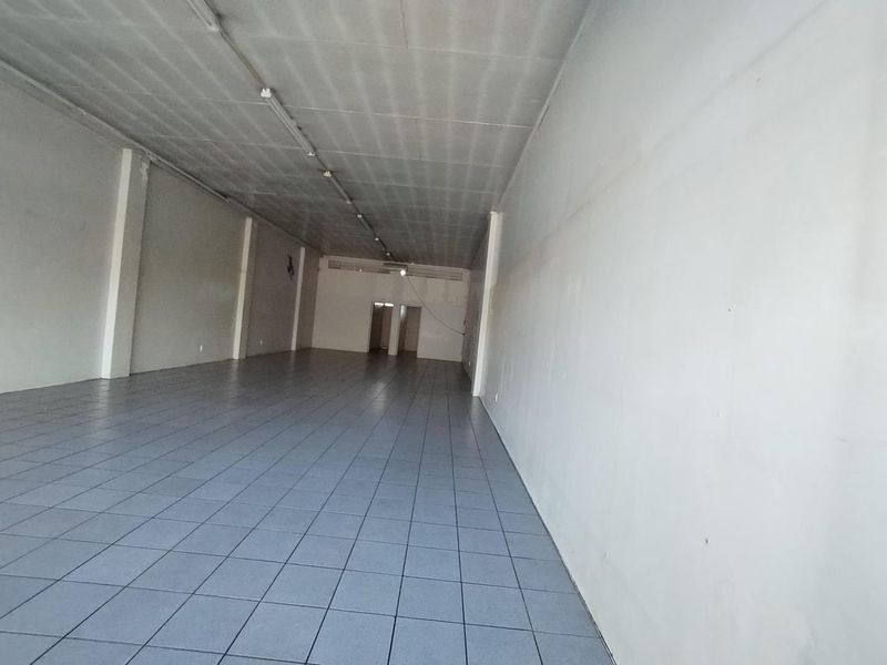 Shop to Let Doringkloof Sonja street - Photo 1