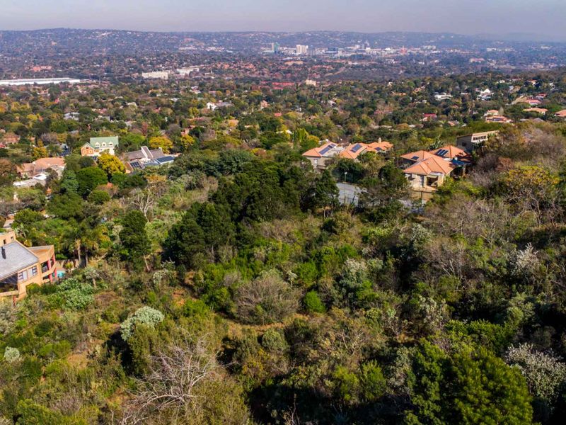Prime Vacant Stand in Prestigious Estate with Spectacular Views - Photo 4