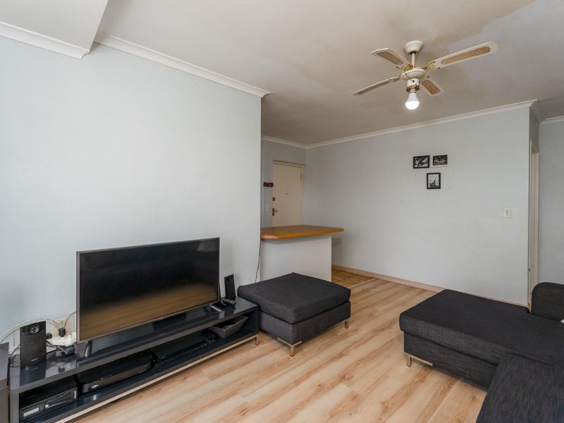 Excellent Financials | 3 Bedroom | Investors Dream | Air Bnb Friendly - Photo 9