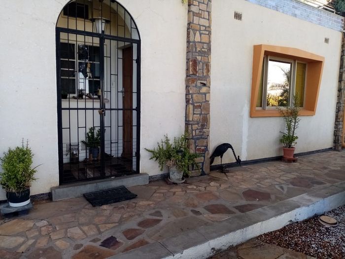 Property #2487961, Apartment Rental Monthly in Luxury Hill