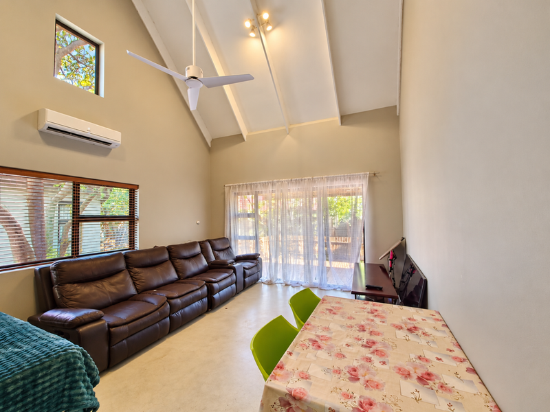 3-Bedroom Townhouse for Sale in The Village – Hoedspruit Wildlife Estate - Photo 3
