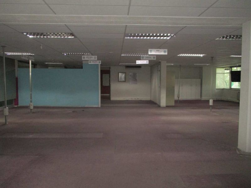 Building to Rent- Windhoek Central | Prime Commercial Property (Negotiable) - Photo 4