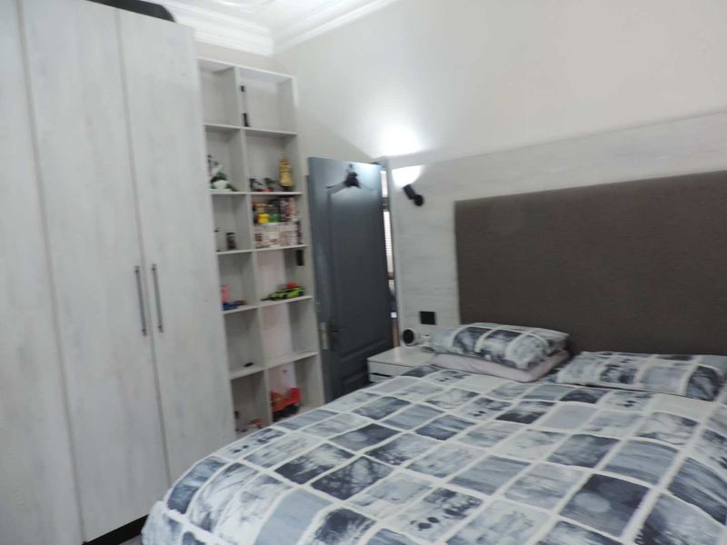 4 Bedroomed home in Alberton North - Photo 4
