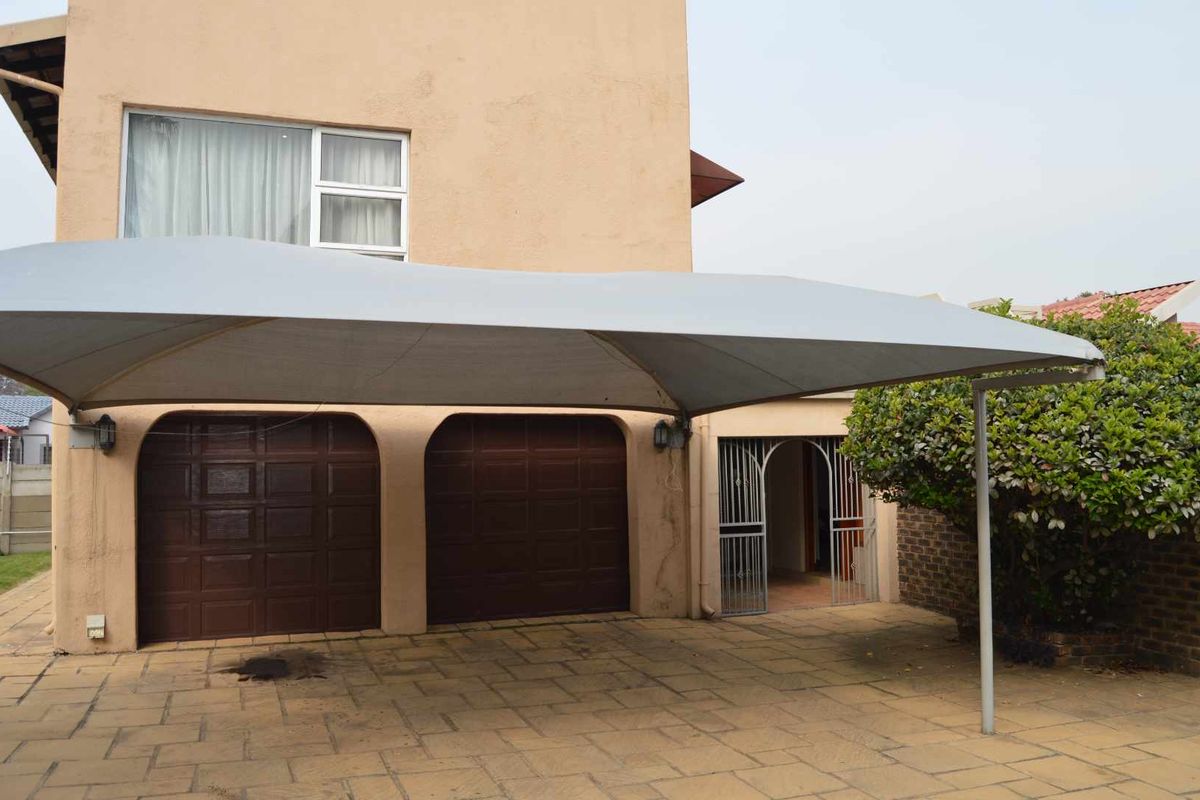 Four Bedroom Family Home For Sale in Brackendowns - Photo 3