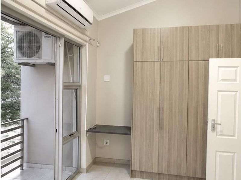 Discover Comfort in Okahandja: 2-Bedroom Gem for N$ 1 100 000 - Photo 4