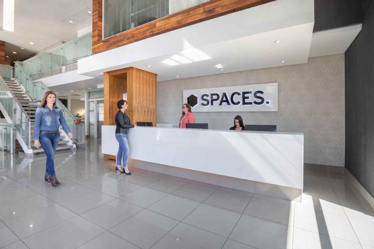 Book serviced office space for businesses of all sizes in SPACES Broadacres - Photo 3