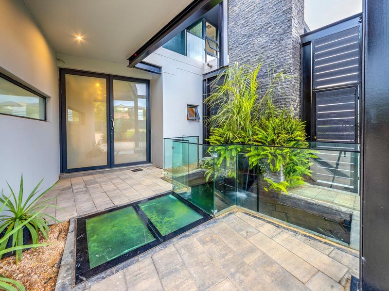 Modern Five Bedroom Home For Sale In Waterfall Country Estate. - Photo 4