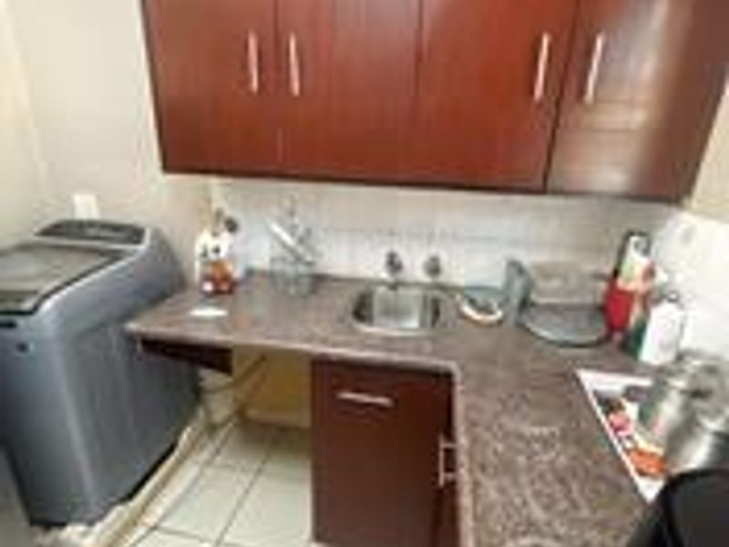 Charming 1-Bedroom Simplex in Prime Terenure Location! - Photo 6