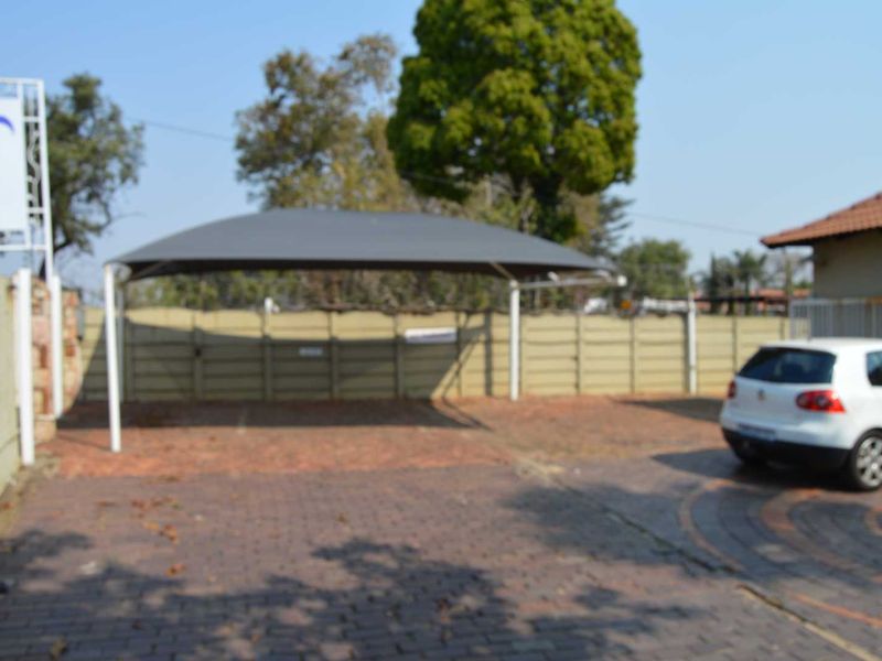 Commercial property in Hennie Alberts Street Alberton - Photo 3