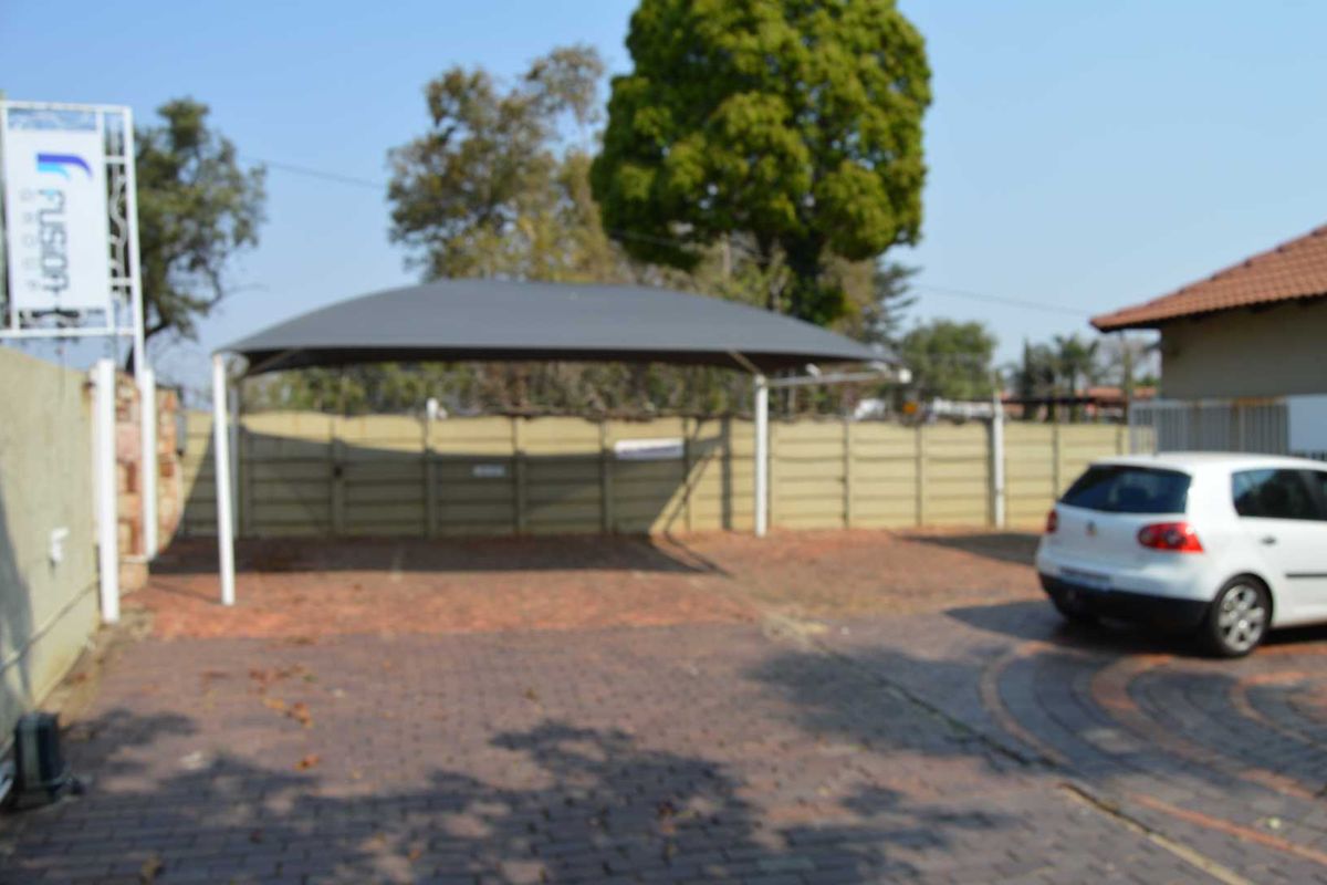 Commercial property in Hennie Alberts Street Alberton - Photo 3