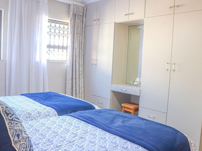 Oceanfront Holiday Rental: Furnished 3-Bed with Panoramic Sea Views. - Photo 6