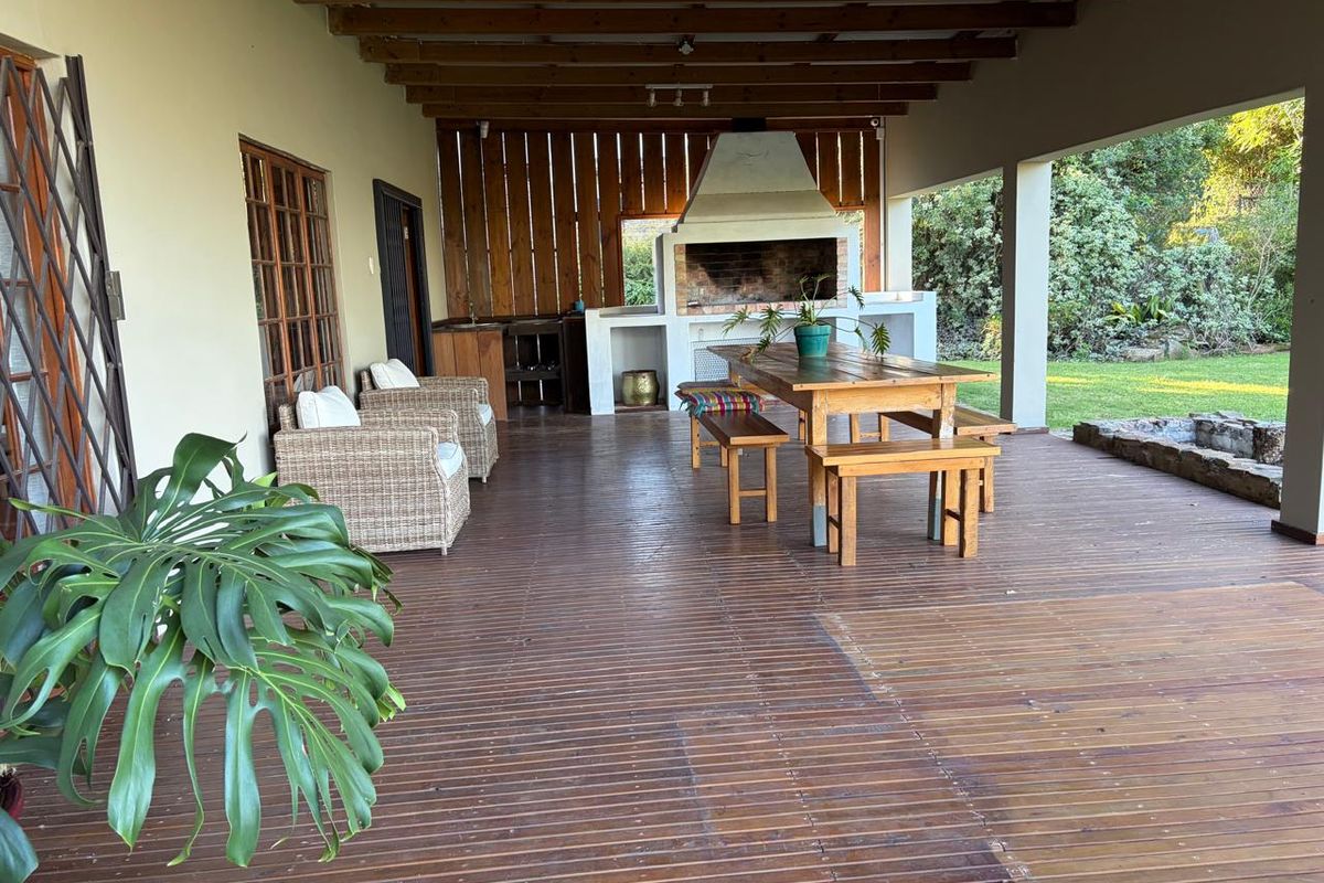 FOR SALE: The Old Barracks Boutique Guesthouse – Bathurst, Eastern Cape - Photo 2