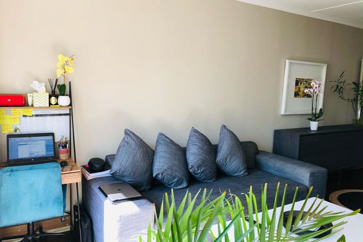 A LOVELY ONE BEDROOM APARTMENT - Photo 5