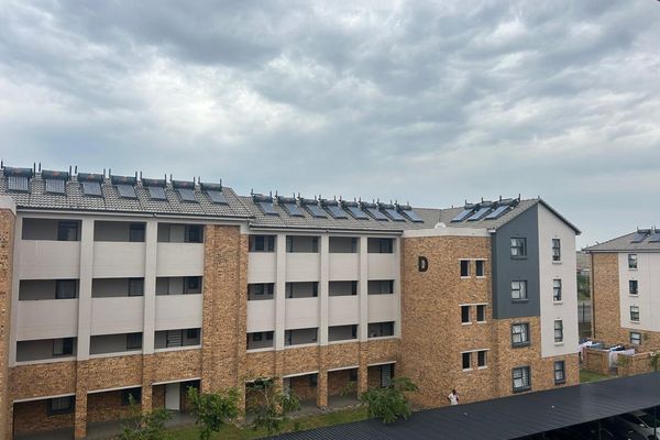 2 Bedroom Apartment in Riverside View For Sale R580,000 #2426541