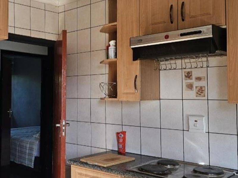 Enormous property for sale. - Photo 4