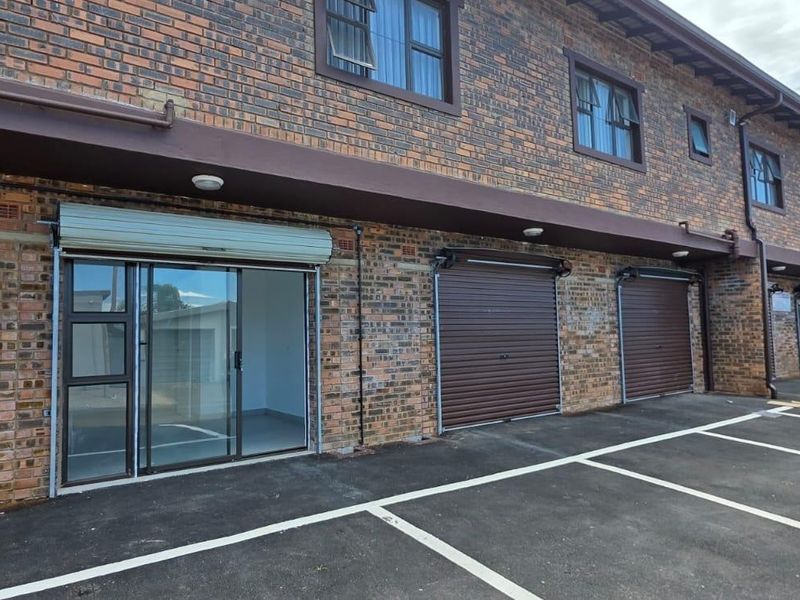 Commercial Property to Rent - Photo 2