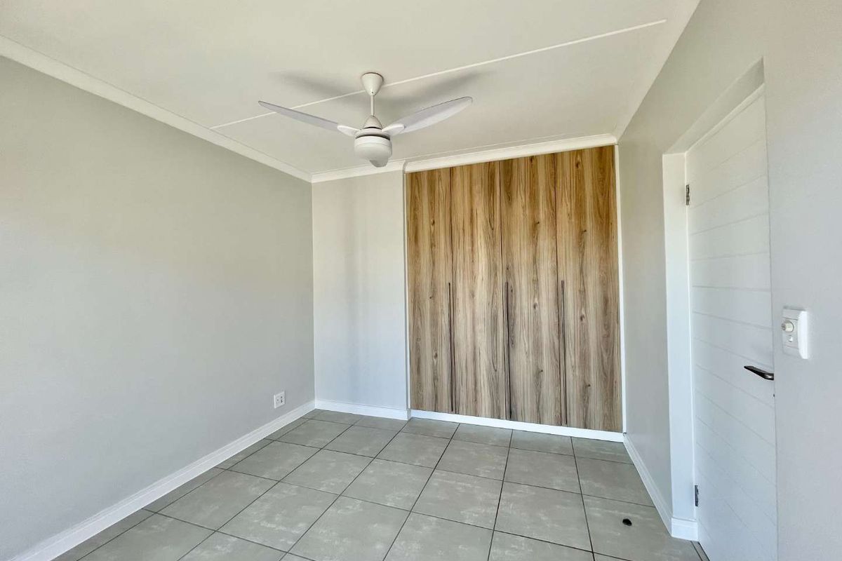 One Bedroom Apartment for Sale - Photo 4