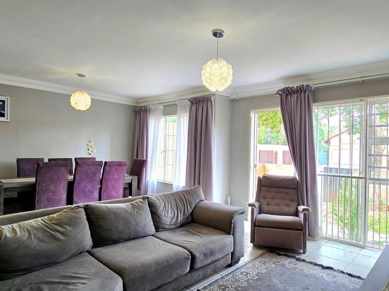 Welcome Home - Photo 6