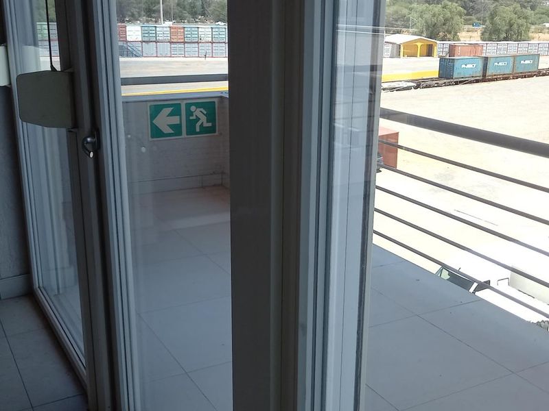 A Grade office space To Let - Southern Industrial - Photo 10