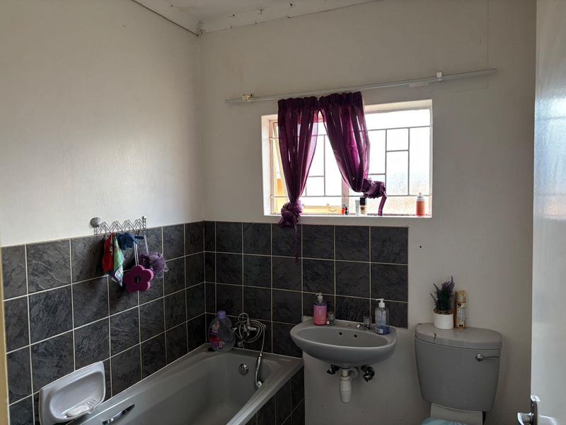 Khomasdal  Windhoek- Town house for Sale - Photo 8