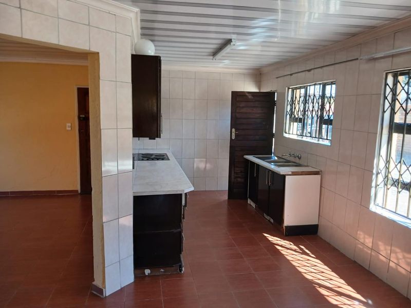 DLAMINI, FOXLAKE - Photo 2