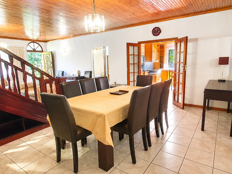 Furnished 3 x Bedroom House Constantia for Rent - Occupation Immediate - Photo 7