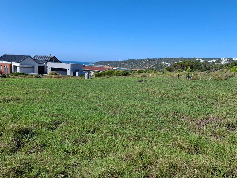 Corner stand with sweeping sea views - Photo 8