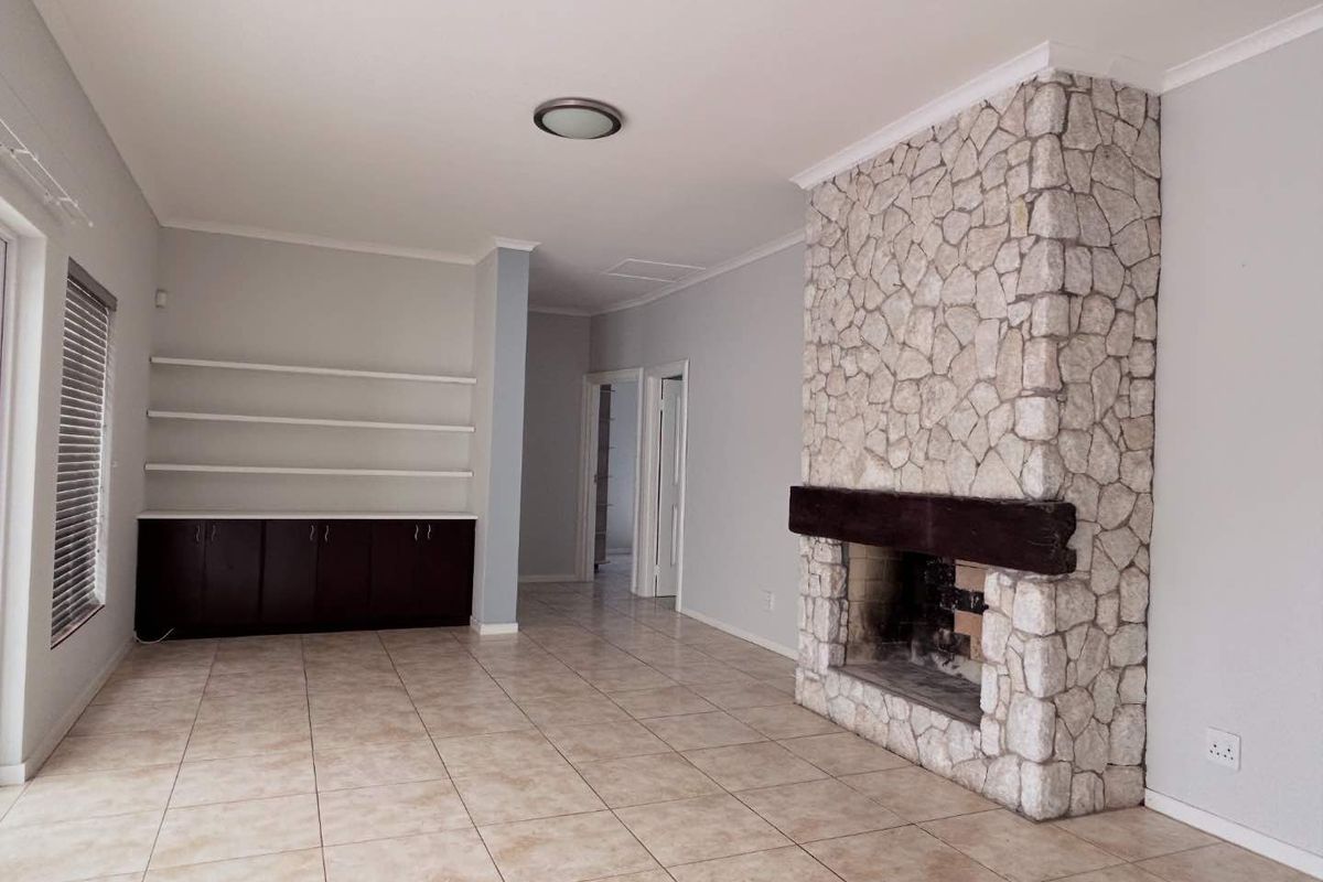 Rossmund House To Let - Photo 4