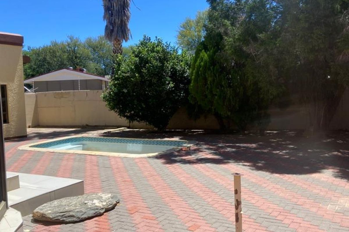 🏡 SPACIOUS FAMILY HOME TO RENT - Photo 5