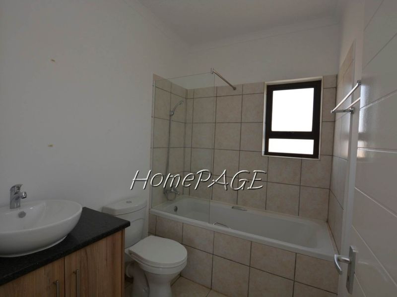 Narraville, Walvis Bay:  Unit in Pelican Platz is for sale - Photo 9