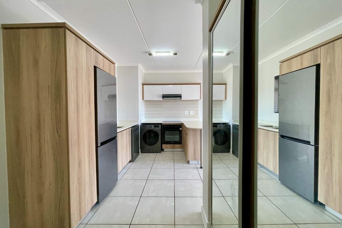 One Bedroom Apartment for Sale - Photo 2
