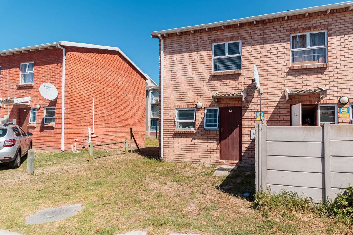 Starter Home - Walmer Link - Photo 2