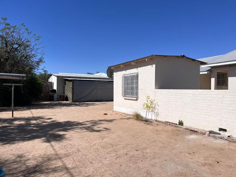 3 BEDROOM HOUSE IN UIS (FOR SALE) - Photo 5