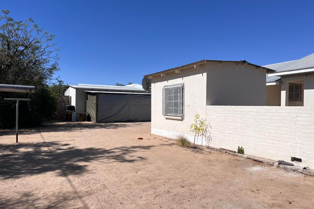 3 BEDROOM HOUSE IN UIS (FOR SALE) - Photo 5