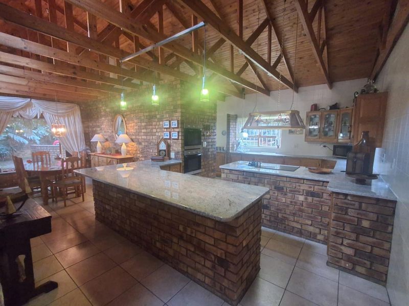 FAMILY HOME IN CUL-DE-SAC - MULBARTON - Photo 8