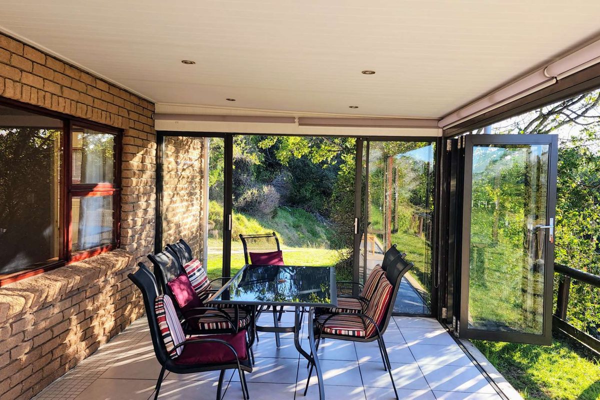 Welcome to your slice of paradise in the heart of Lake Brenton! - Photo 5