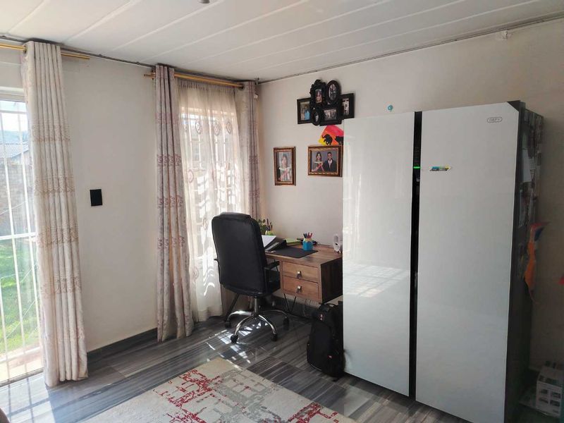 Charming Townhouse Next to Golf Course Awaits You! - Photo 6