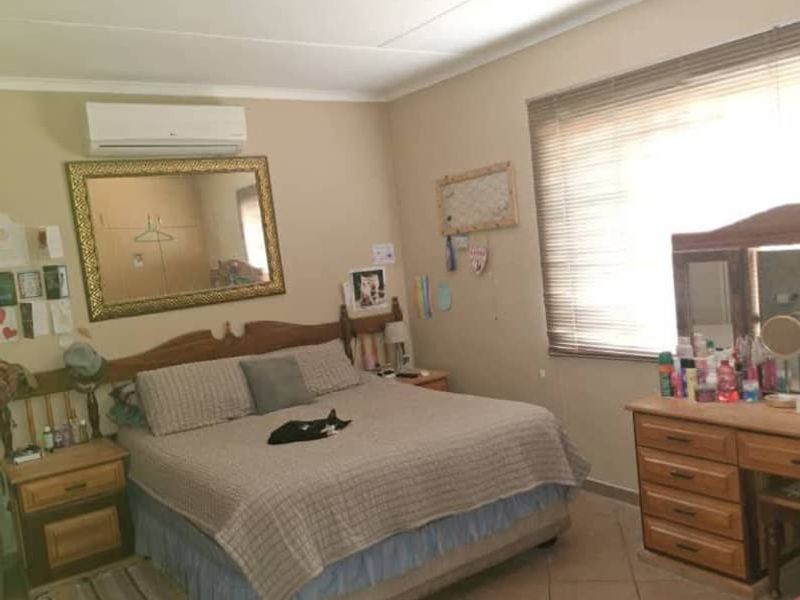 BARGAIN - 3 BEDROOM HOUSE FOR SALE - ONGWEDIVA - Photo 10
