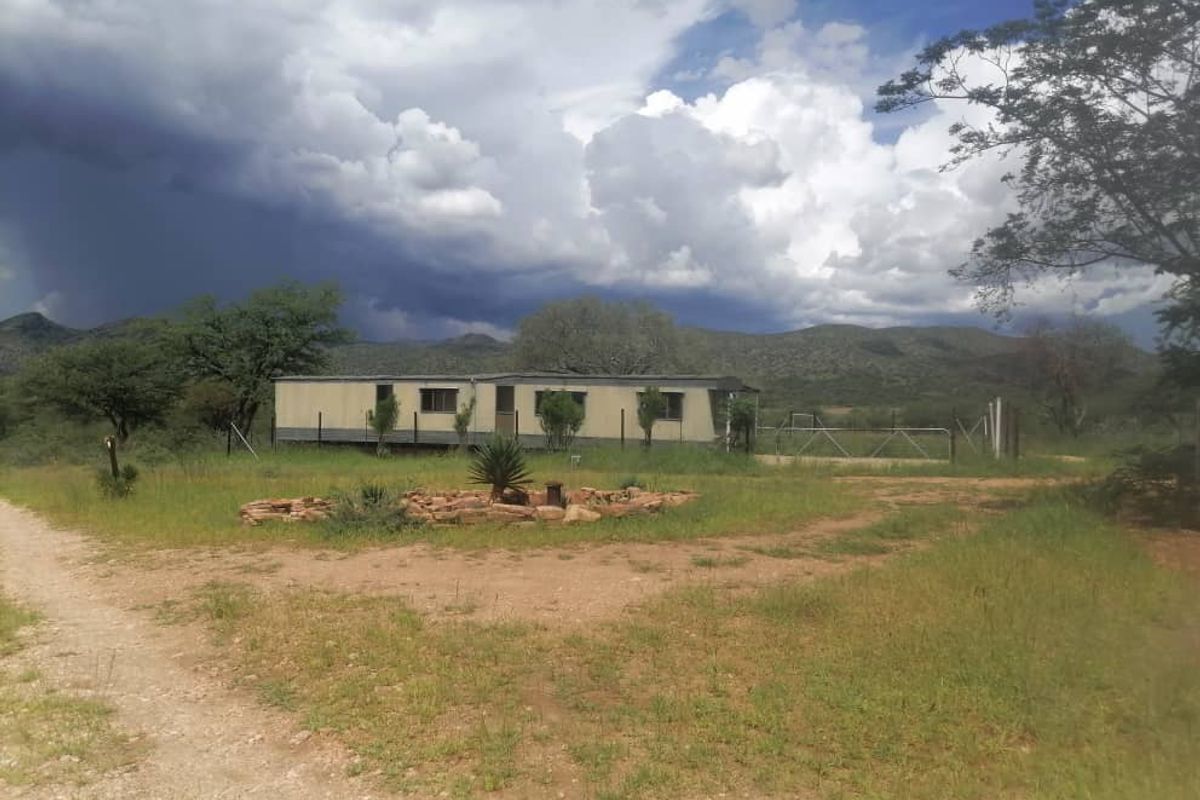 "Brawater Land Gem for Sale: Develop, Invest, Prosper!" - Photo 2