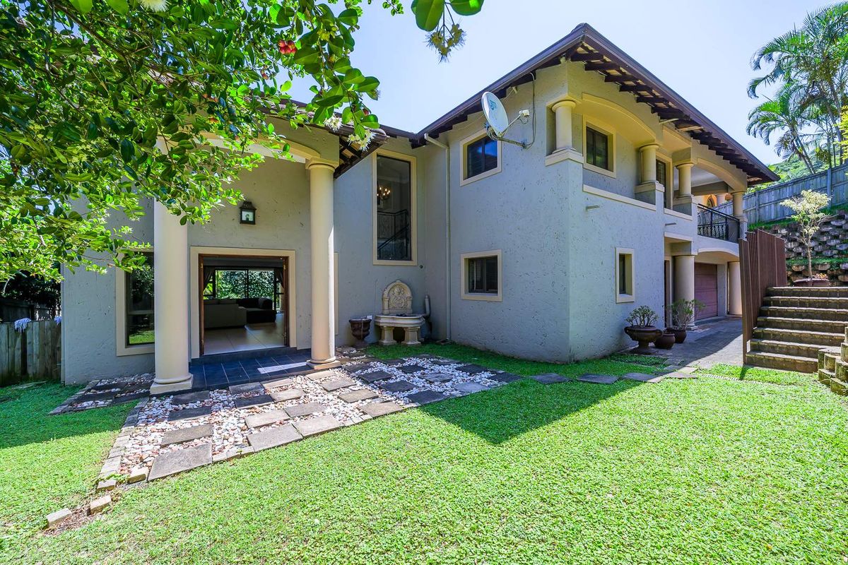 Hendra Estates - NEW TO MARKET!! GORGEOUS, PET-FRIENDLY FAMILY HOME FOR SALE IN THE GARDENS SECURITY ESTATE - Photo 4