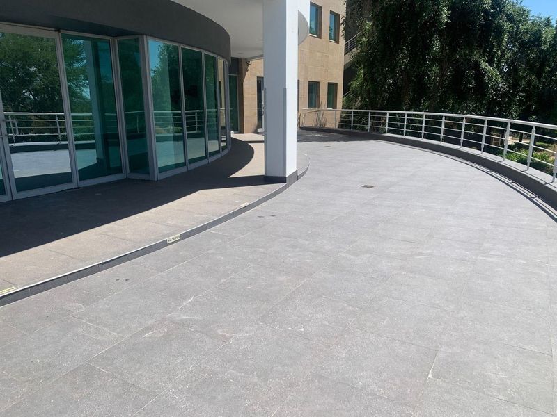2 054m2 Woodmead Office To Let - Photo 9