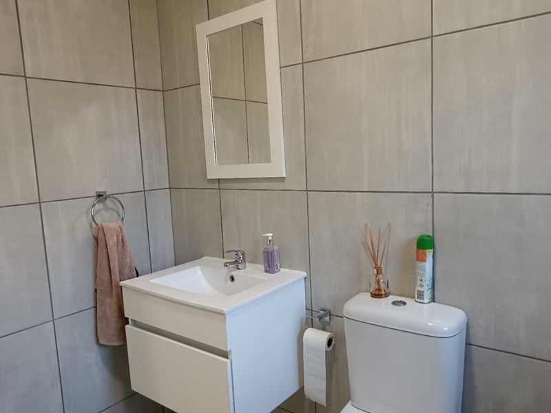 Modern 3 bedroom townhouse for sale in Amandasig - Photo 9