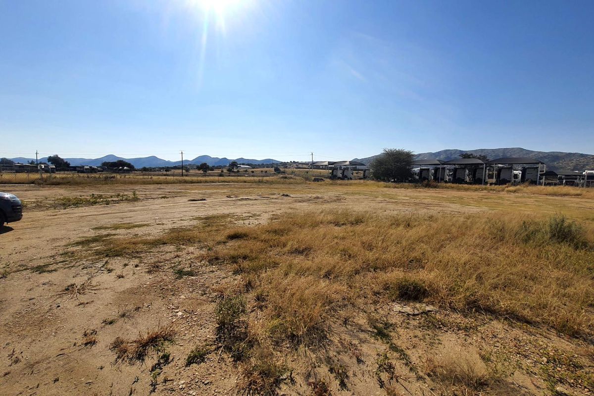 Versatile Industrial Land Ideal for Truck or Container Storage - Photo 3