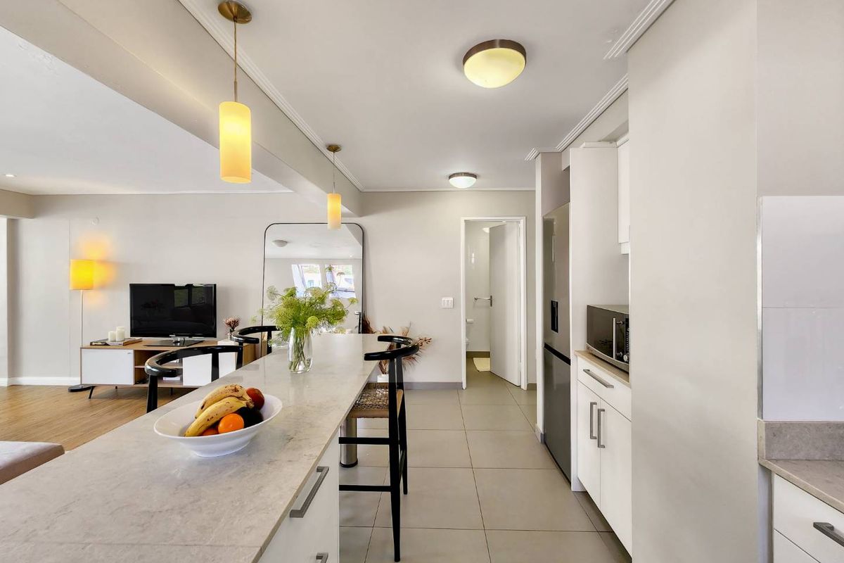 Most Magnificent 1 Bed You Will Find In Vredehoek! - Photo 3