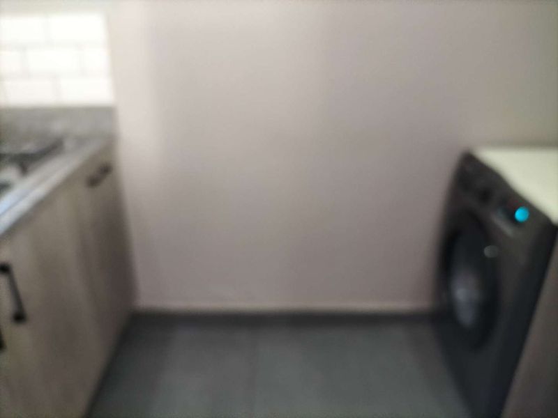 Pristine house in Stonehenge for sale. - Photo 6