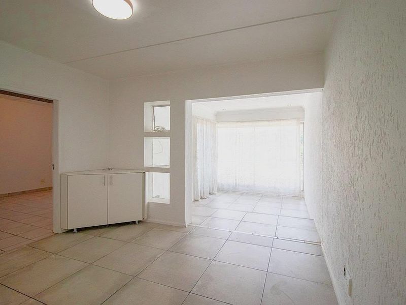 1 Bedroom Townhouse in Mulbarton - Photo 5